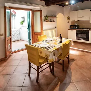 Appartamento Virgilio's House + Internal Court, Firenze